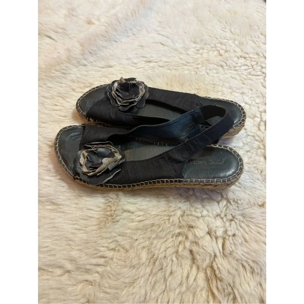 Eric Michael chic black
